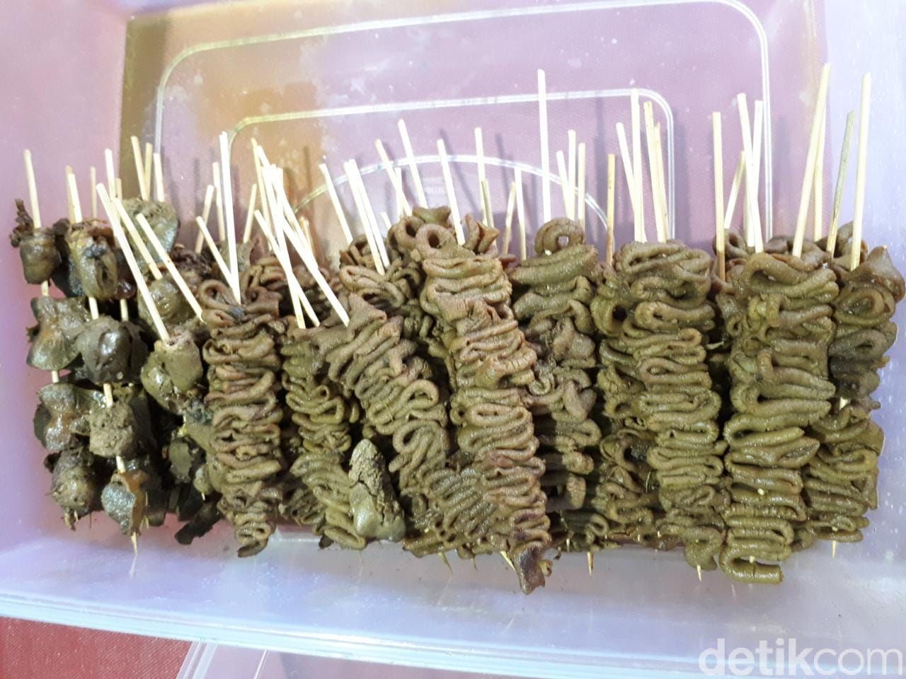 Bubur Goreng Bang Juna yang Unik di Jagakarsa, Jakarta Selatan