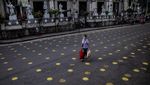 Jalanan di Manila Mendadak Polkadot