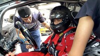 Sepanjang 2021 Avila akan turun di ajang Digital Motorsport. Avila mengaku bangga bisa bergabung dengan Team Profesional Esport yang potensinya sangat besar ke depannya. Apalagi backround teamnya yang sangat kuat. Experience secara teknis seperti Develop Setup mobil dan strategy team sudah sangat bagus. dok. JMX Phantom