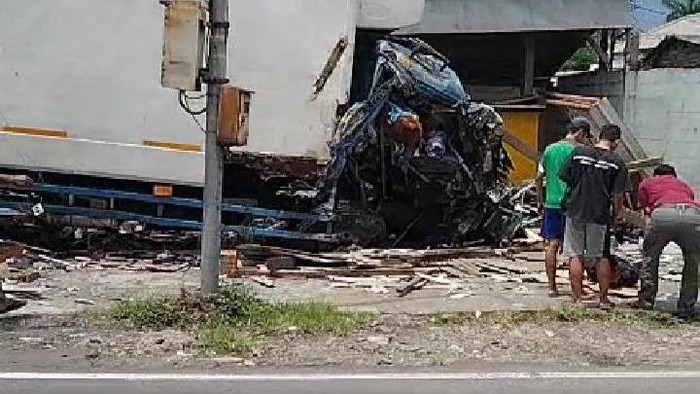 Kecelakaan maut di Kecamatan Bawen, Kabupaten Semarang, Sabtu (16/1/2021).