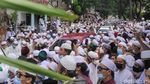 Momen Pelayat Membludak di Lokasi Pemakaman Habib Ali