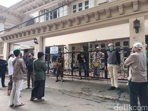 Jelang Pemakaman Habib Ali bin Abdurrahman Assegaf, Keluarga Gelar Pengajian