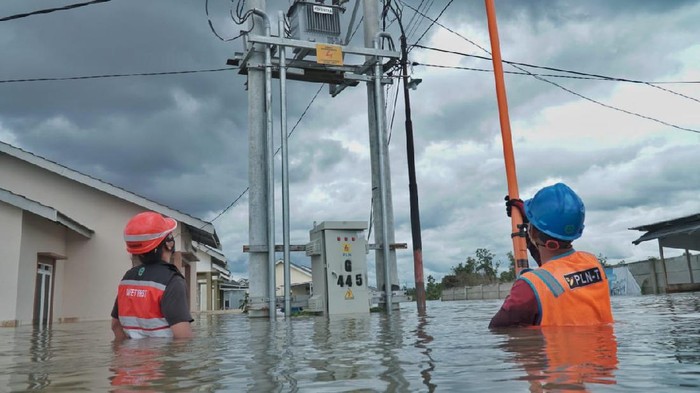 Penormalan Gardu Induk Terdampak Banjir di Kalsel Dikebut