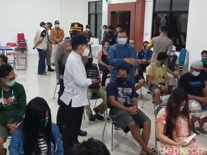 Puluhan LC-Warga Terjaring Razia PPKM di Pati, 2 Reaktif