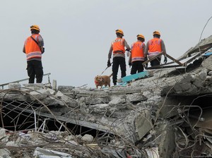 Update Gempa Sulbar: 81 Orang Tewas, Pengungsi Akan Dites Rapid Antigen
