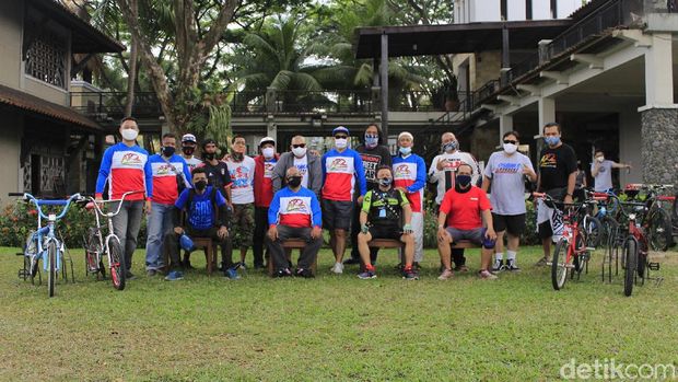 ARZ Klub Sepeda di Bandung