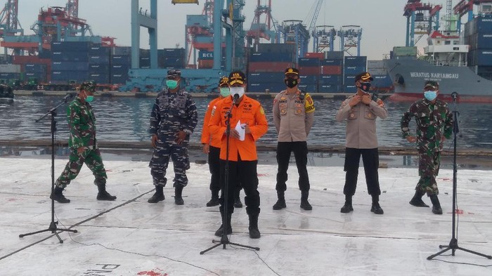 Basarnas konferensi pers evakuasi Sriwijaya Air di hari ke-9
