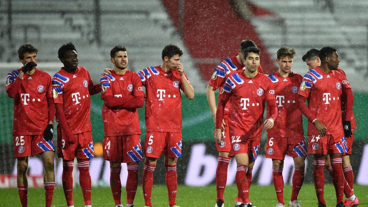 Bayern Munich harus berlari kencang karena tiga rivalnnya tersandung (Getty Images/Stuart Franklin)
