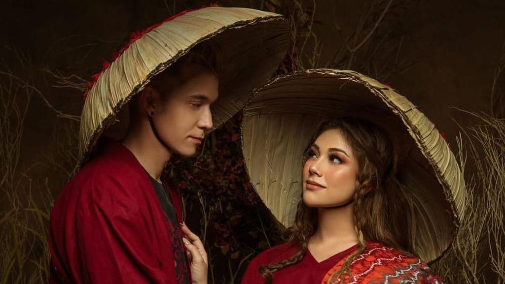 Nicholas Saudara Celine Evangelista : Bukan Anak Kandung Celine