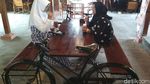 Kopi Tarik Nikmat Langganan Para Pesepeda di Cirebon
