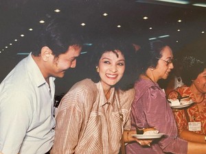 Kronologi Meninggalnya Farida Pasha Pemeran Mak Lampir karena COVID-19