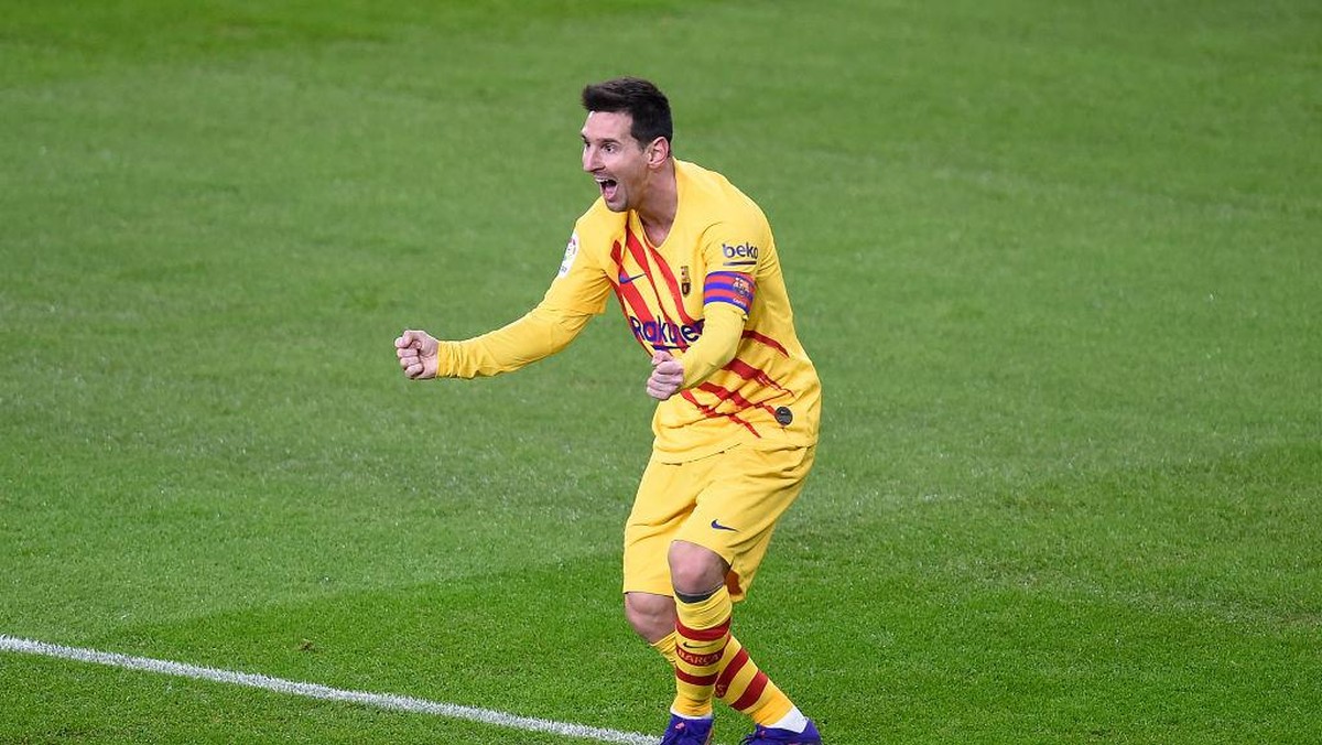 Lionel Messi tak hanya mencetak gol, tapi juga menjadi kreator serangan Barcelona. (Foto: Getty Images/Juan Manuel Serrano Arce)