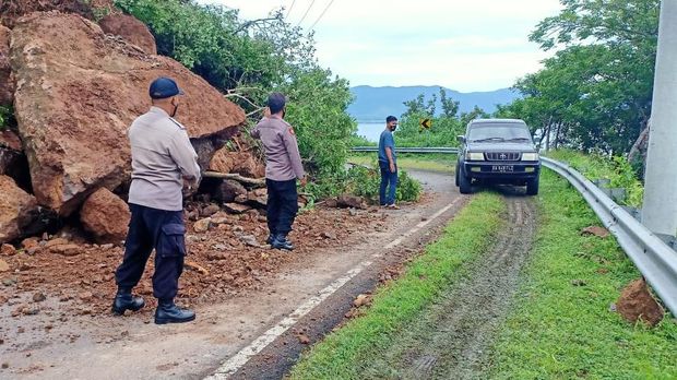 Longsor di Dompu NTB (Foto: Faruk/detikcom)