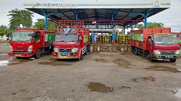 Pasokan LGP di Mamuju dan Majene
