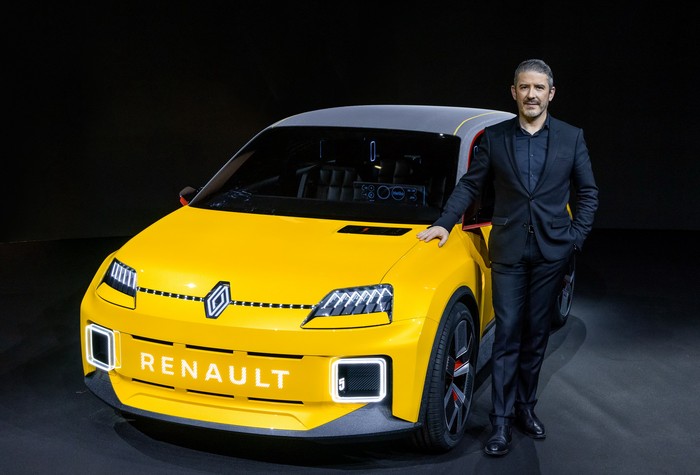 Prototipe mobil listrik Renault 5 Prototipe mobil listrik Renault 5