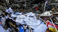 BNPB juga menjelaskan korban gempa Sulbar yang mengalami luka-luka. Hingga kini, tercatat 600 lebih warga yang mengalami luka-luka.