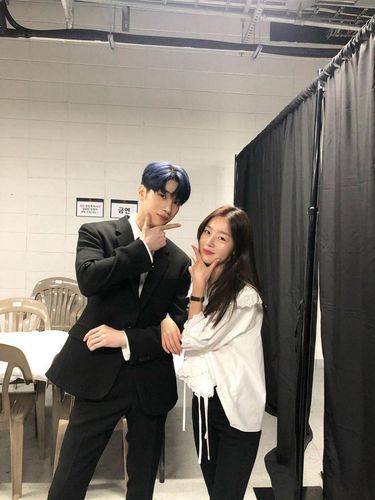 Seungwoo dan Sunghwa