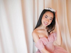 10 Potret Audrey Bianca, Model yang Viral karena Baru Belajar Potong Kuku Kaki