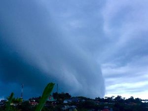 Ada Cumulonimbus, 2 Pesawat Berputar-putar 30 Menit di Langit Ambon