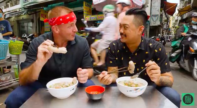 Berani Coba? Mie Buntut Babi hingga Buntut Buaya yang Eksotis