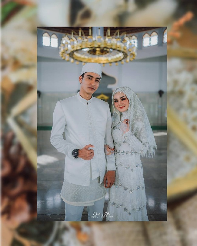 Inilah potret pernikahan Evan dan Uffri. Selama ini Evan tidak pernah mengumbar sosok sang calon istri.  Foto: Instagram (Fotografer @ck.ceritakita)