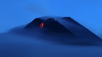 Menurut laporan BPPTKG, ada 6 kali guguran lava pijar pada pukul 00.00 WIB-06.00 WIB.