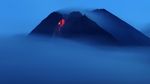 Merapi Muntahkan Guguran Lava Pijar