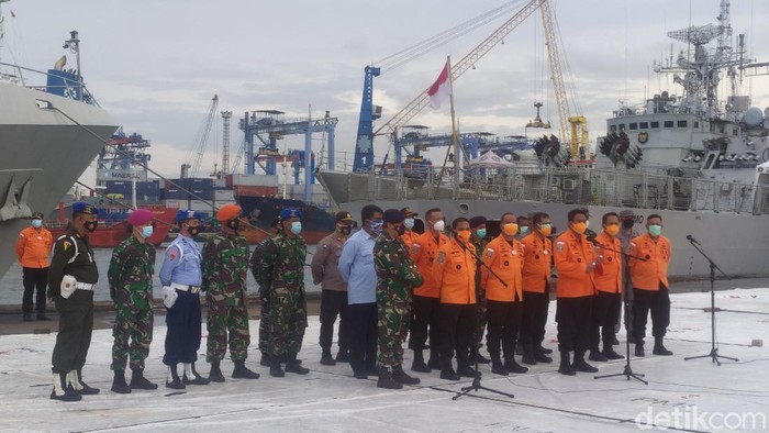 Kabasarnas Perpanjang Proses Evakuasi Sriwijaya Air SJ182 (Arun/detikcom0