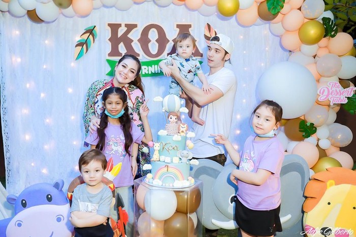 Kompaknya Celine Evangelista dan Stefan William Saat Rayakan Ultah Anak