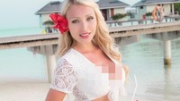 Pantai dan pasir putih Maldives berhasil merayu model satu ini untuk liburan ke sana. (Instagram/daniellachavezofficial)