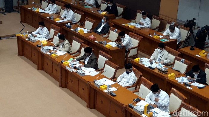 Menag dan Komisi VIII DPR gelar rapat kerja (Rahel/detikcom)