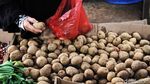 Suasana Pasar Kemiri Depok di Tengah Pesatnya Pasar Modern