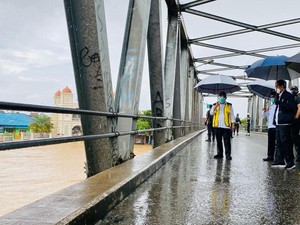 3 Arahan Jokowi Bantu Korban Banjir di Kalimantan Selatan
