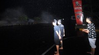 Gelombang tinggi itu diakibatkan cuaca ekstrem yang melanda wilayah tersebut.