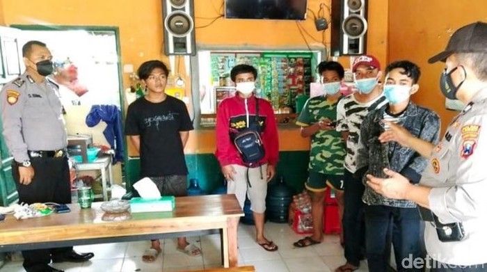 ppkm lamongan