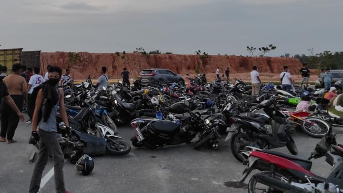 Ratusan kendaraan terjaring razia balap liar di Pekanbaru (dok. Istimewa))