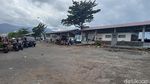 Sampah Berserakan di Kawasan Mega Mas Manado Usai Rob Surut