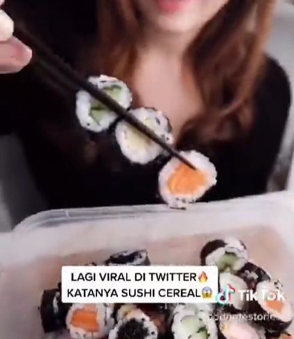 Cara Baru Makan Sushi Pakai Susu yang Unik