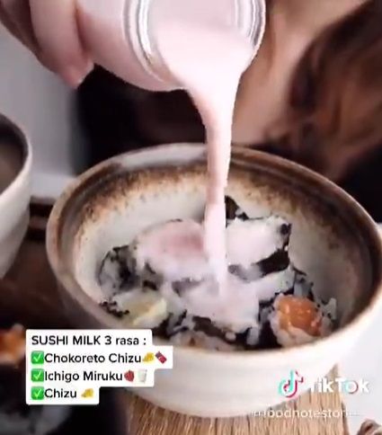 Cara Baru Makan Sushi Pakai Susu yang Unik