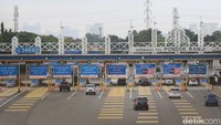 PT Jasa Marga (Persero) Tbk menaikkan tarif Tol Jakarta Outer Ring Road (JORR) mulai 17 Januari mendatang.   