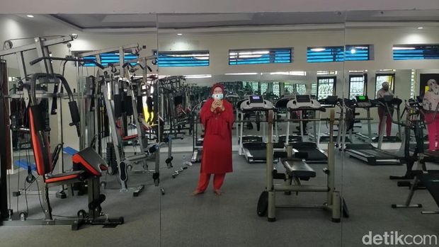 tempat fitnes di gedung bpsdm jatim jalan balongsari