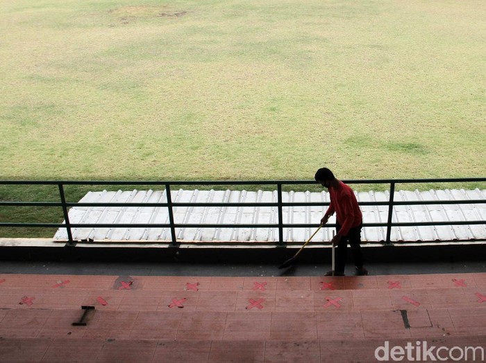 Renovasi Stadion Merpati Depok telah rampung. Kini stadion yang terletak di Jalan Gelatik Raya itu masuk dalam kategori Liga 2.