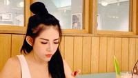 Pernah beberapa kali pacaran, Zeza Akira mengaku tak pernah punya pacar yang terlalu kaya raya. (Foto: dok. Instagram @si_zezaaa) 