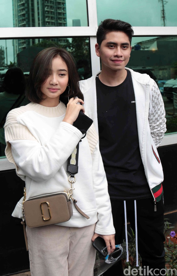 Ansellma Putri Ansellma Putri dan Athalla Naufal saat ditemui di kawasan studio Trans TV.