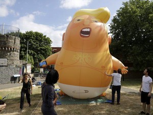 Donald Trump Versi Bayi Koleksi Terbaru Museum London