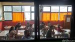 Bukan Ambil Rapot, Warga Ini Datang ke Sekolah Jemput Bansos Tunai Bukan Ambil Rapot, Warga Ini Datang ke Sekolah Jemput Bansos Tunai
