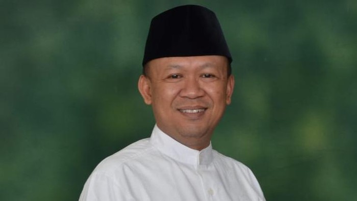 Ketua Umum Jamaah Yasin Nusantara Idham Cholid