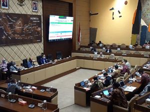 Komisi II DPR Sepakat Setop Pembahasan Revisi UU Pemilu