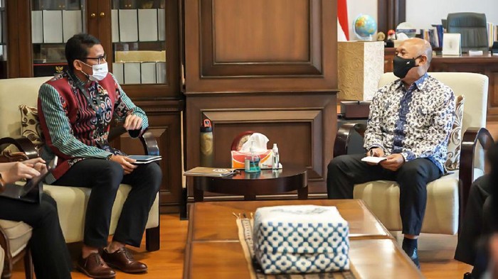 Menparekraf Sandiaga Uno dan Menteri Koperasi dan UMKM