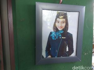 Fakta-fakta Pramugari SJ182 Oke Dhurrotul Jannah yang Dikenal Baik
